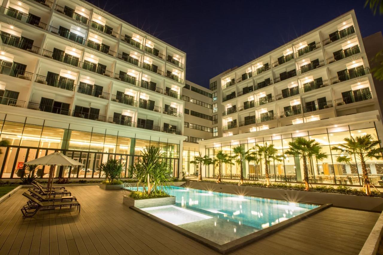 Paragon Grand Resort Джомтьен Экстерьер фото