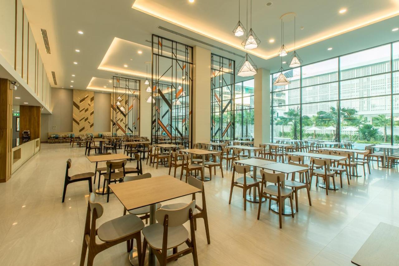 Paragon Grand Resort Джомтьен Экстерьер фото