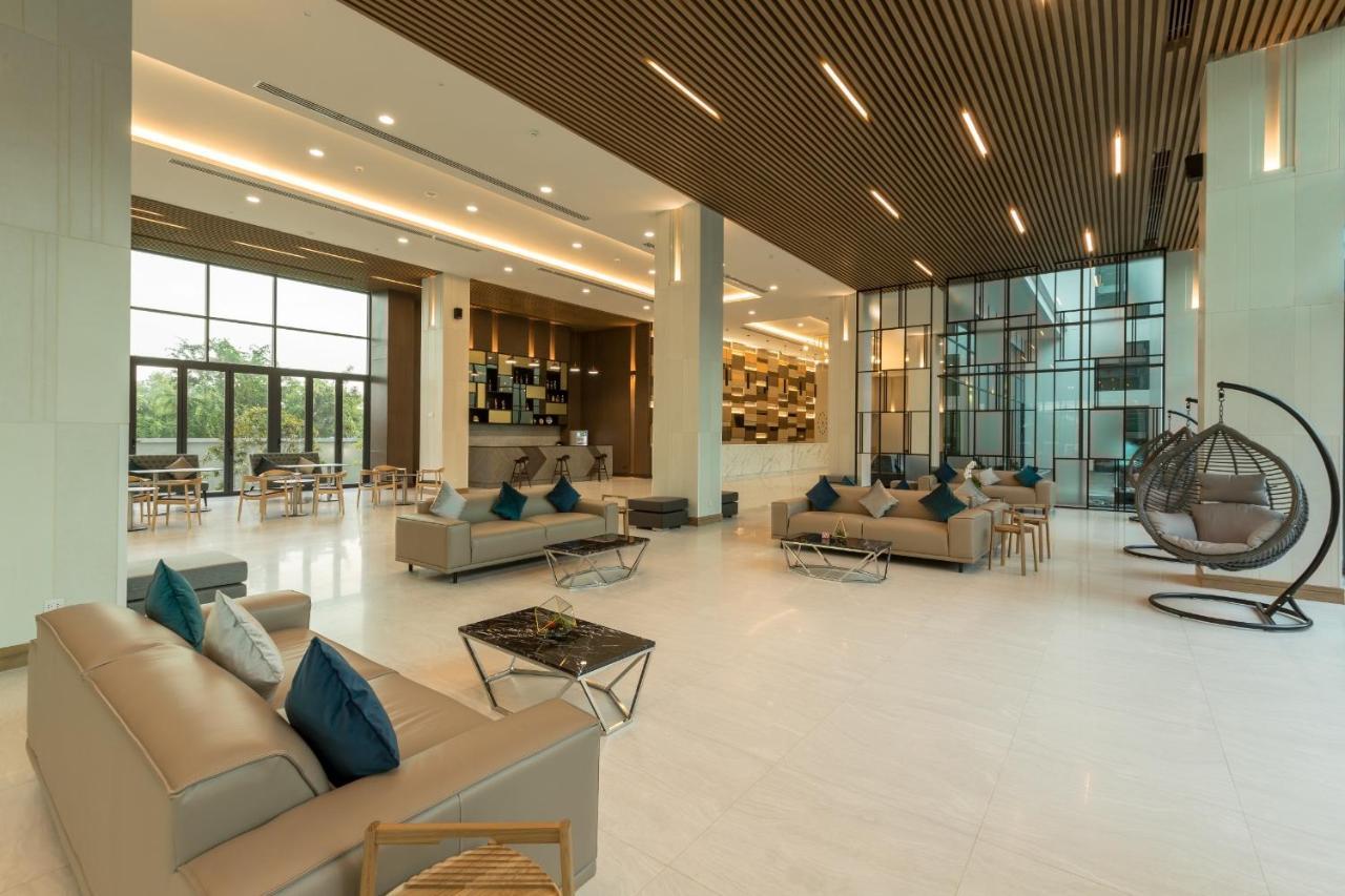 Paragon Grand Resort Джомтьен Экстерьер фото