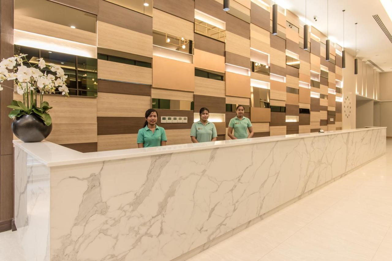 Paragon Grand Resort Джомтьен Экстерьер фото